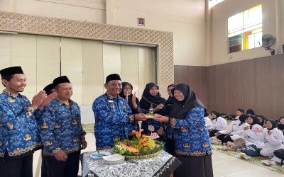 BERSATU BERDAULAT RAKYAT SEJAHTERA INDONESIA MAJU